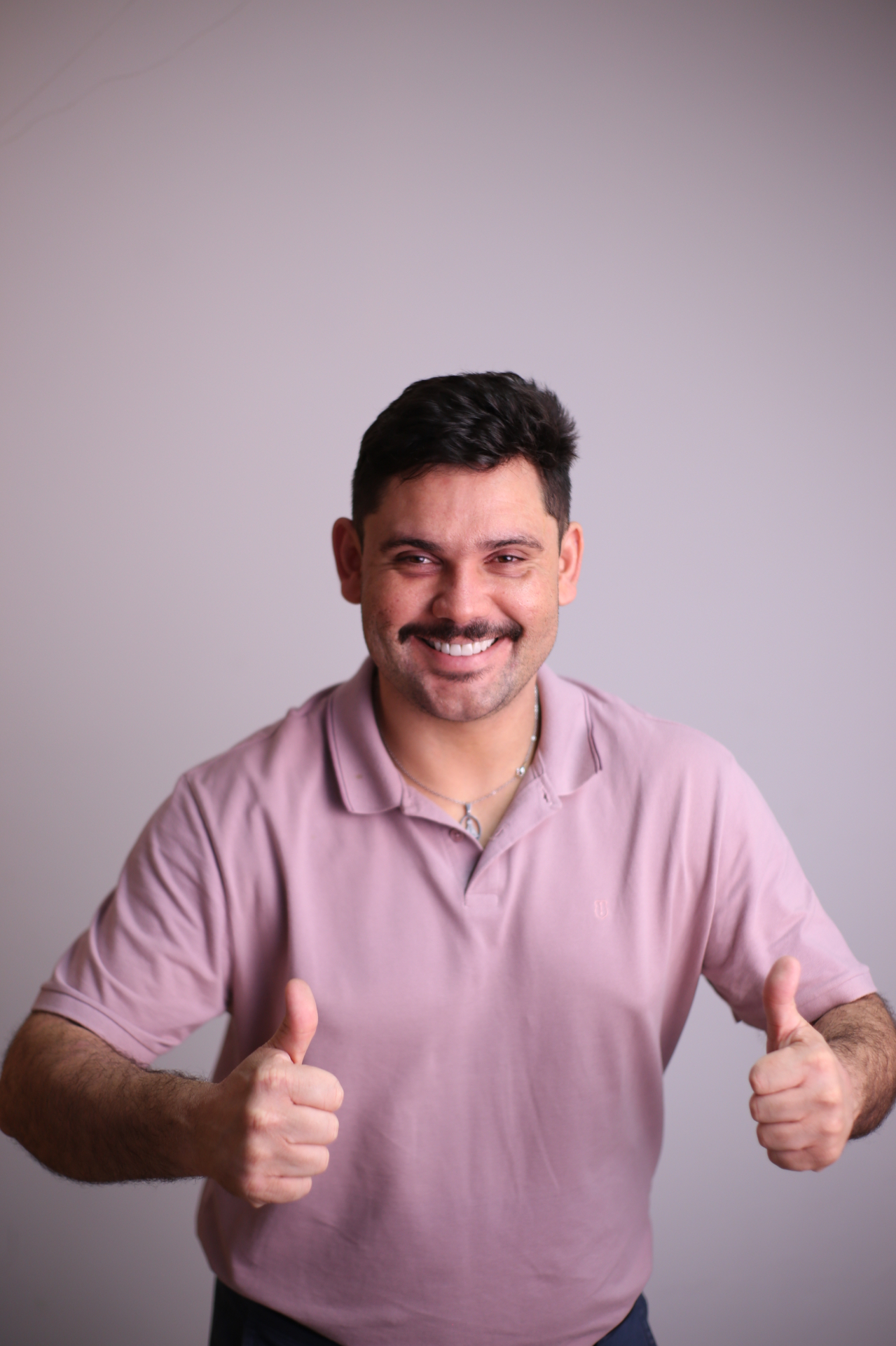 Retrato de Caio Fiori Dias